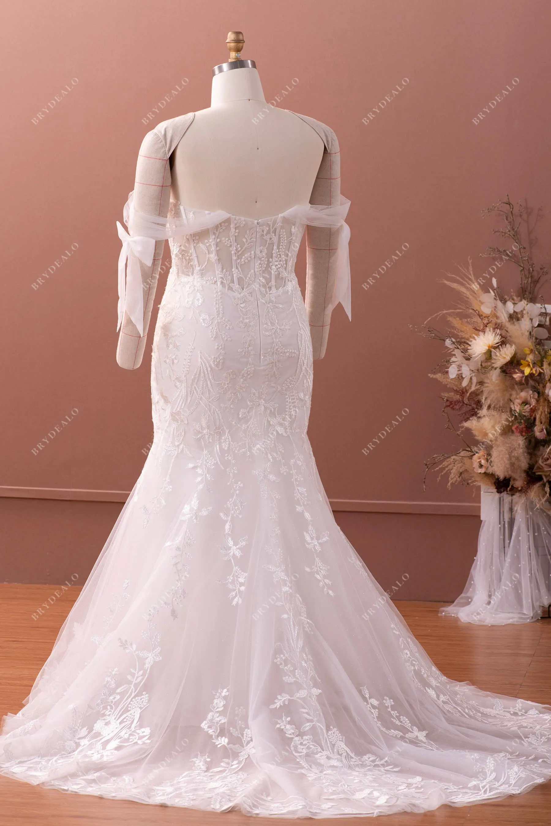 Designer Plus Size Corset Off Shoulder Wild Lace Mermaid Bridal Dress