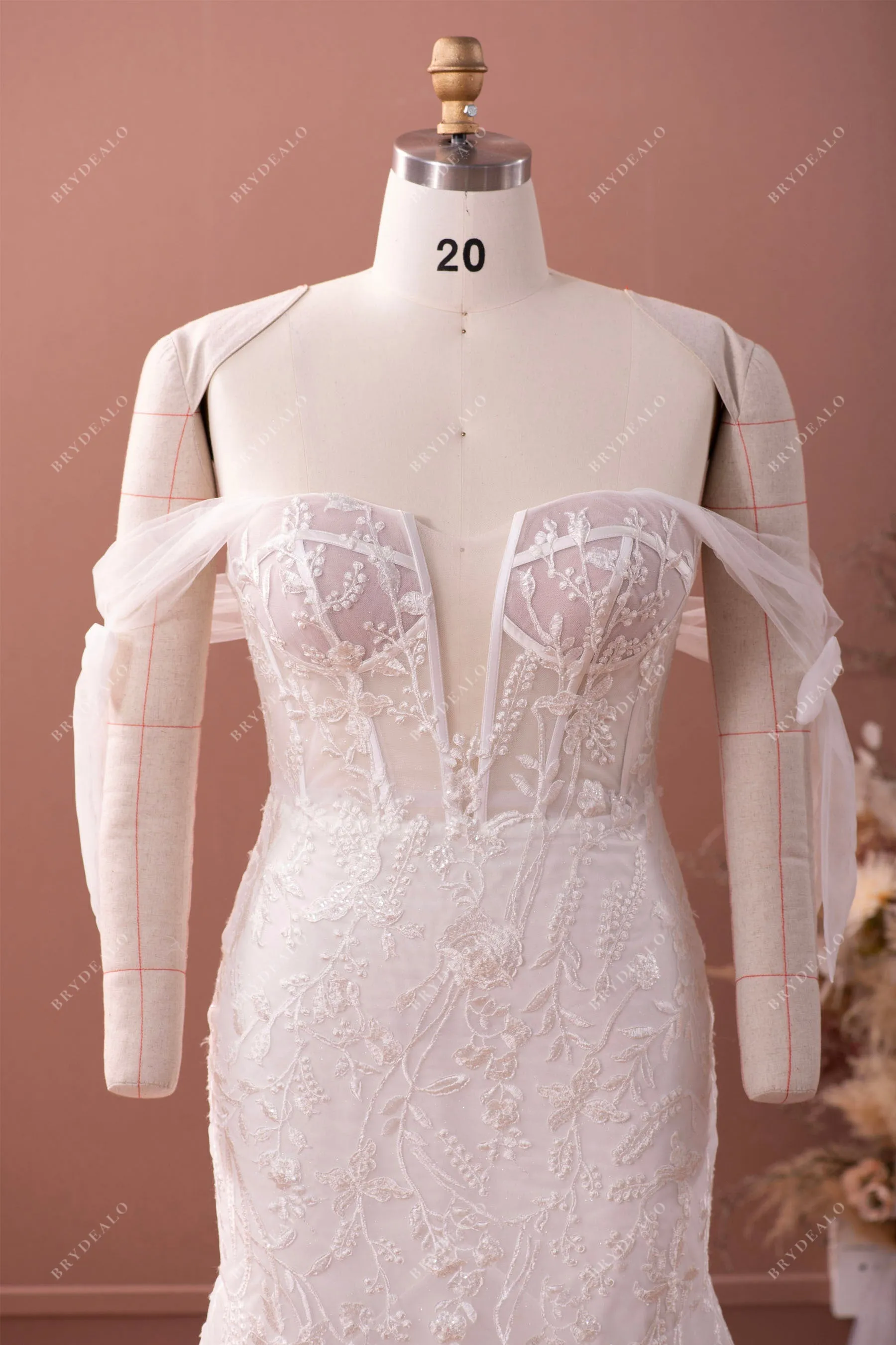 Designer Plus Size Corset Off Shoulder Wild Lace Mermaid Bridal Dress