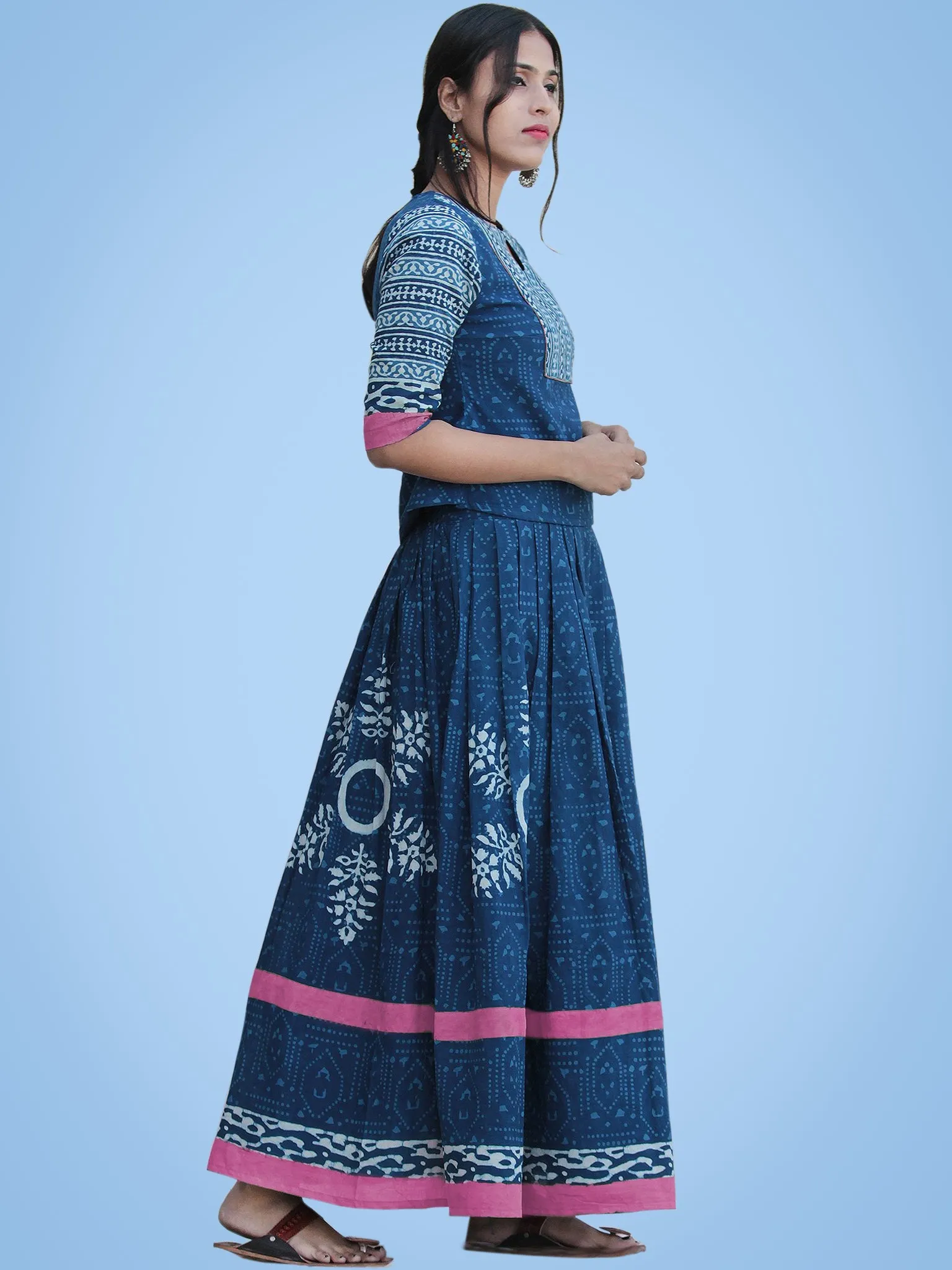 Naaz Rukshaar - Hand Block Printed Long Top And Skirt Dress - DS79F003