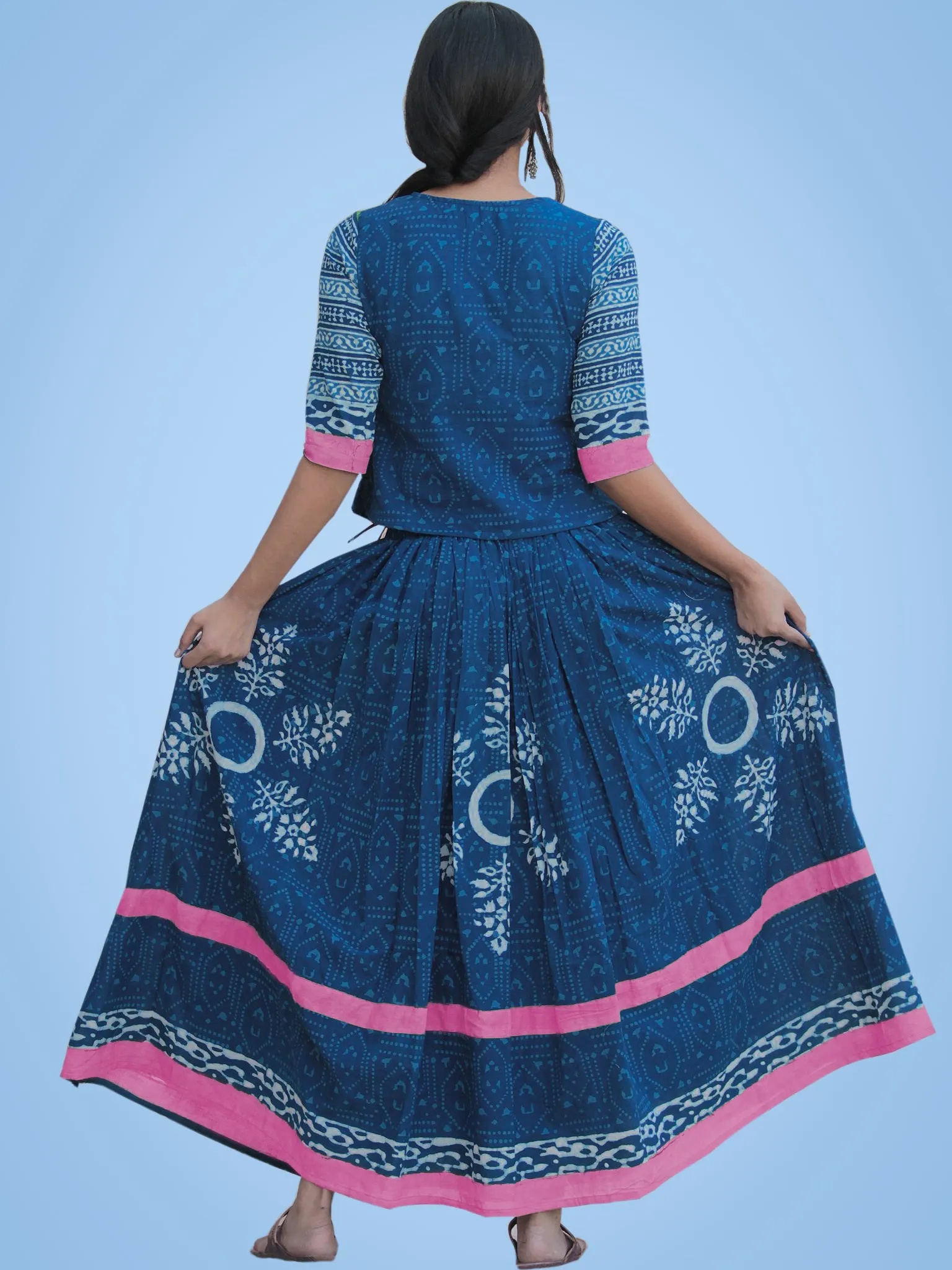 Naaz Rukshaar - Hand Block Printed Long Top And Skirt Dress - DS79F003