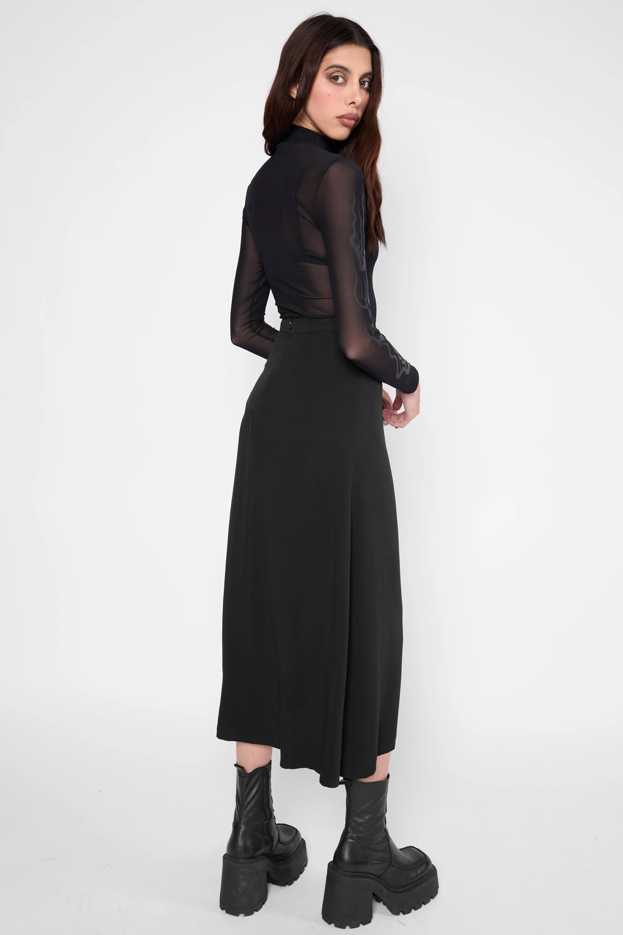 Sofia O-Ring Split Skirt