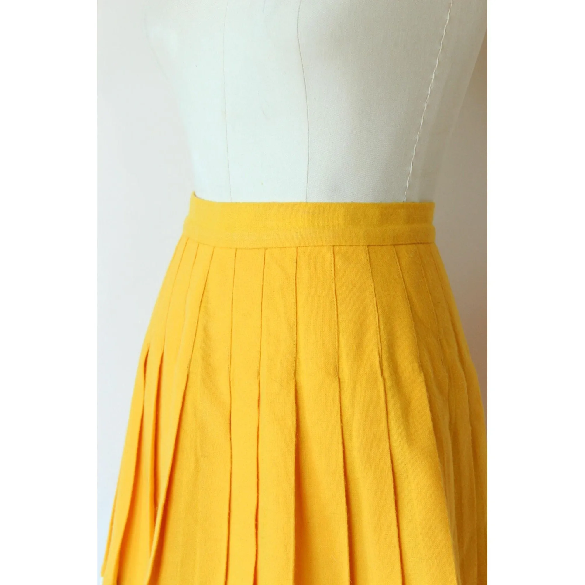 Vintage 1960s Yellow and Black Cheerleader Skirt