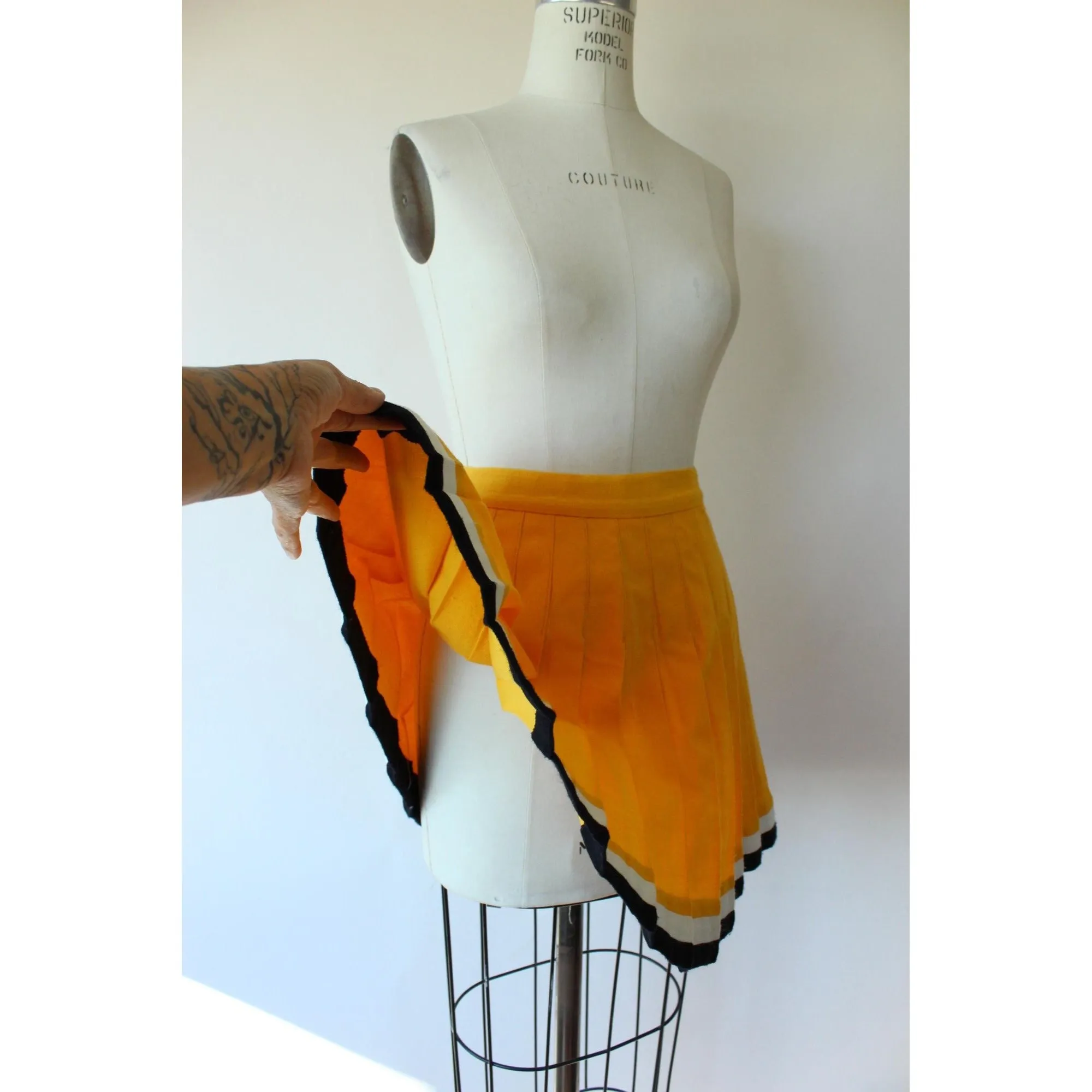 Vintage 1960s Yellow and Black Cheerleader Skirt