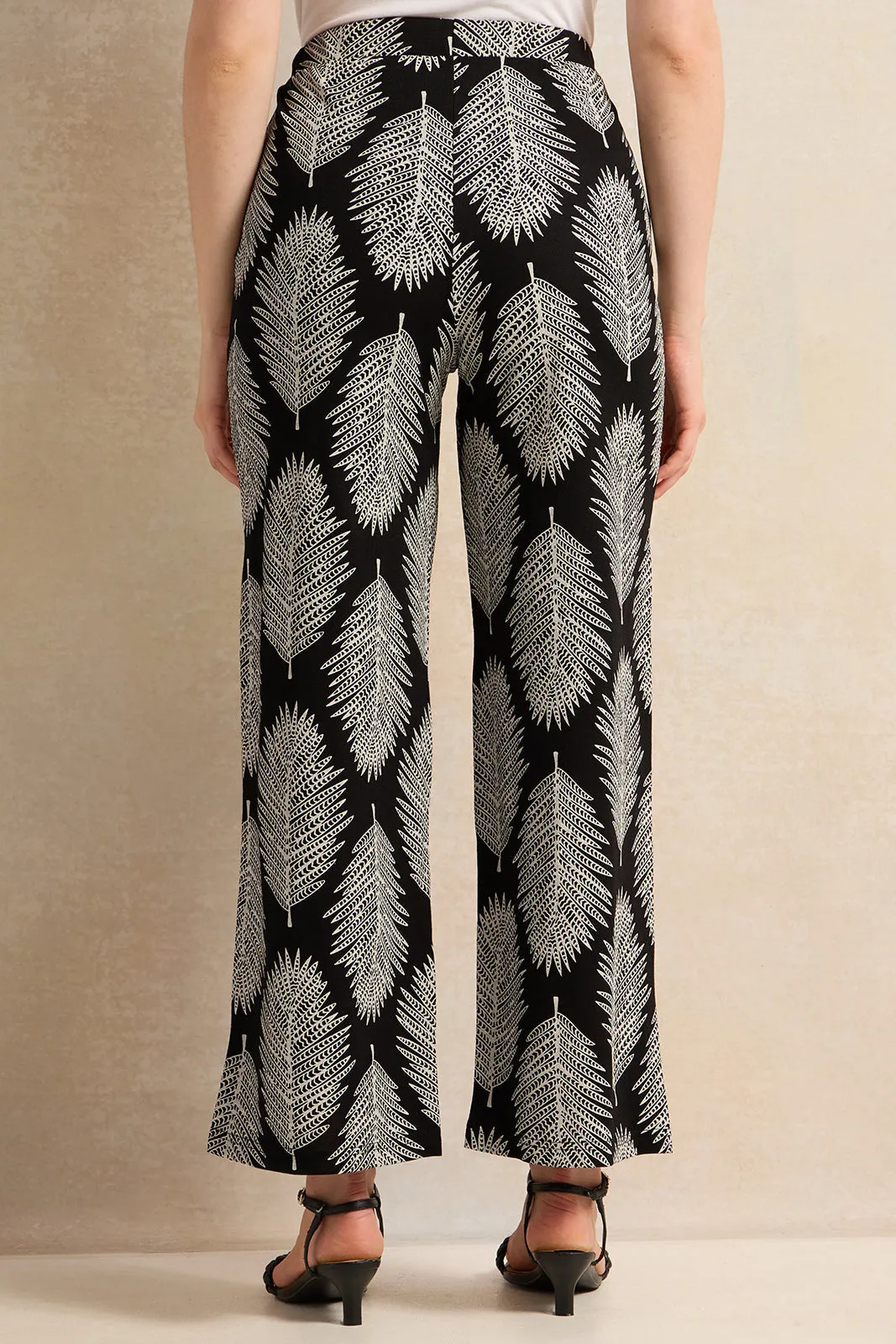 Women Black Printed Straight Leg Trousers