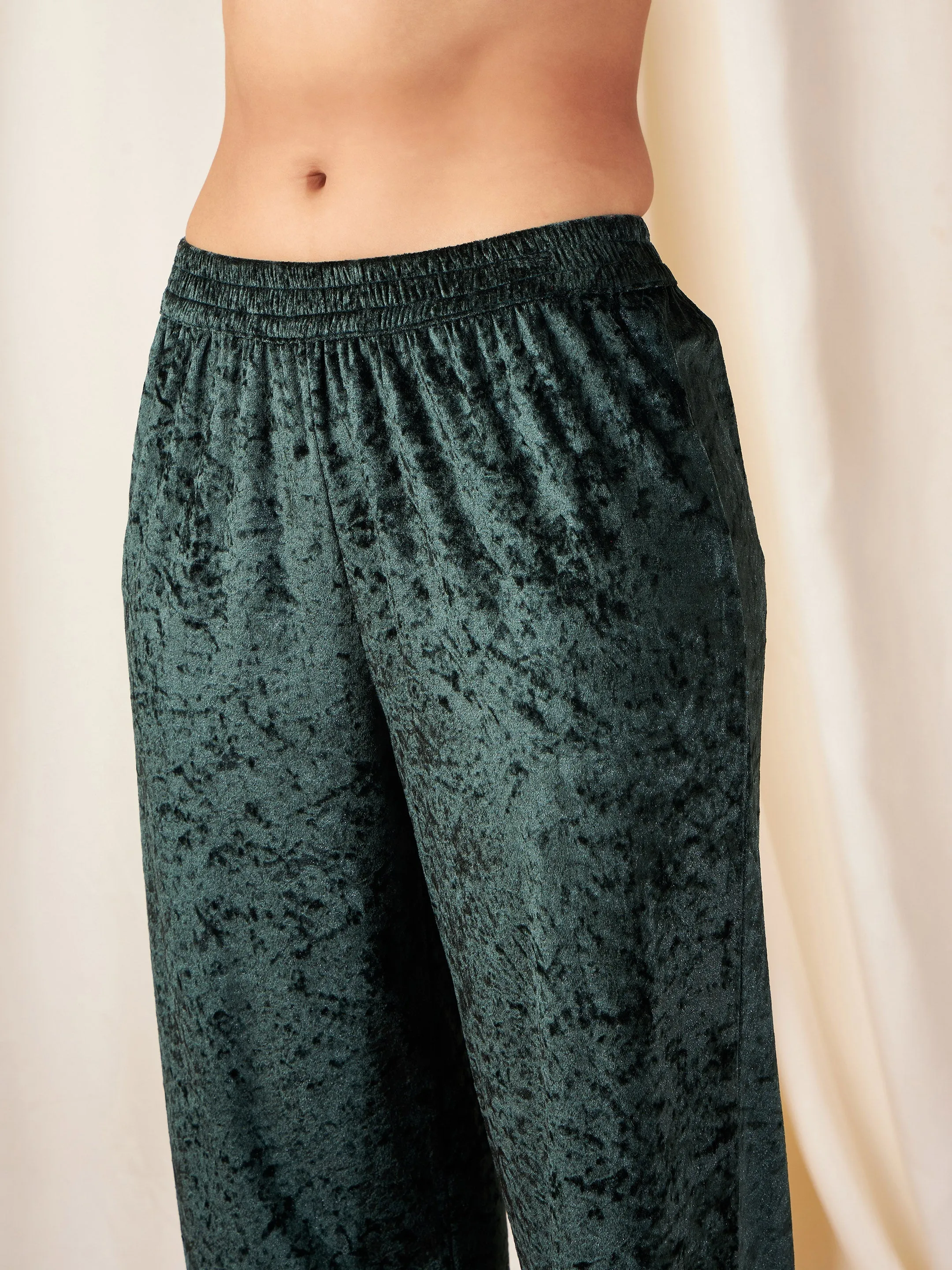 Women Emerald Green Velvet Straight Pants